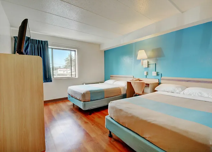 Motel 6-Newport, Ri